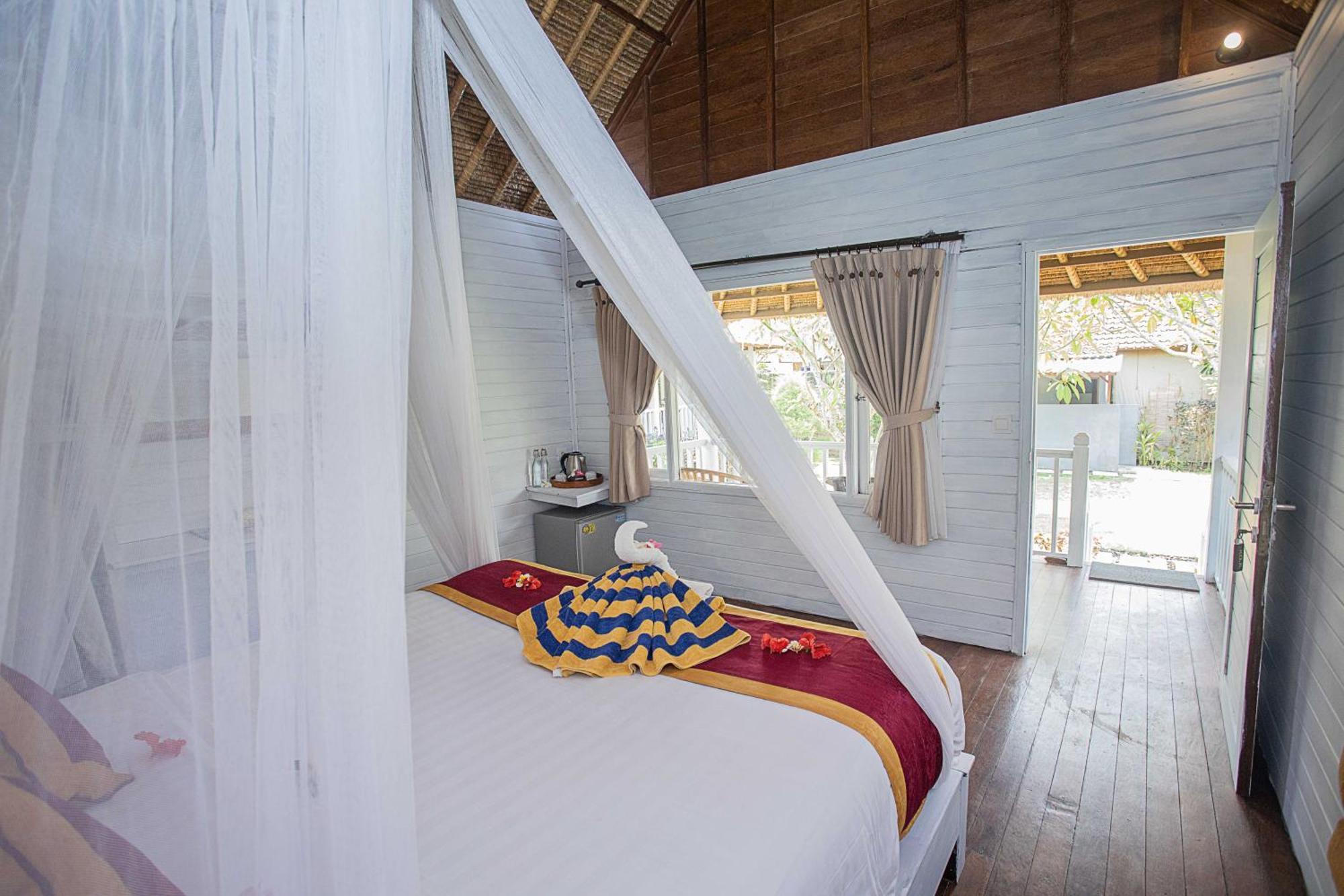 Koji Garden Huts Hotel Lembongan Exterior foto